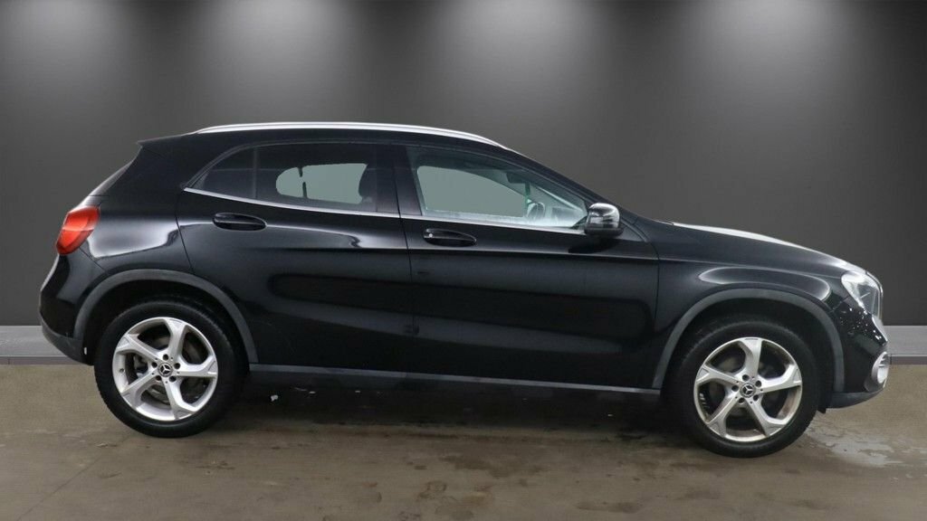 Mercedes-Benz GLA Class 1.6L Sport LS68WNC Black #5