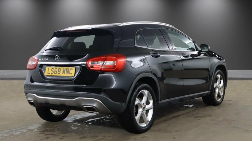 Mercedes-Benz GLA Class 1.6L Sport LS68WNC Black #4