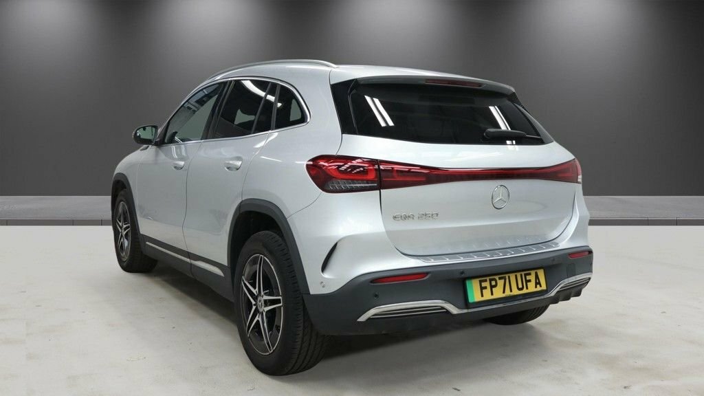 Mercedes-Benz EQA Suv Silver #2