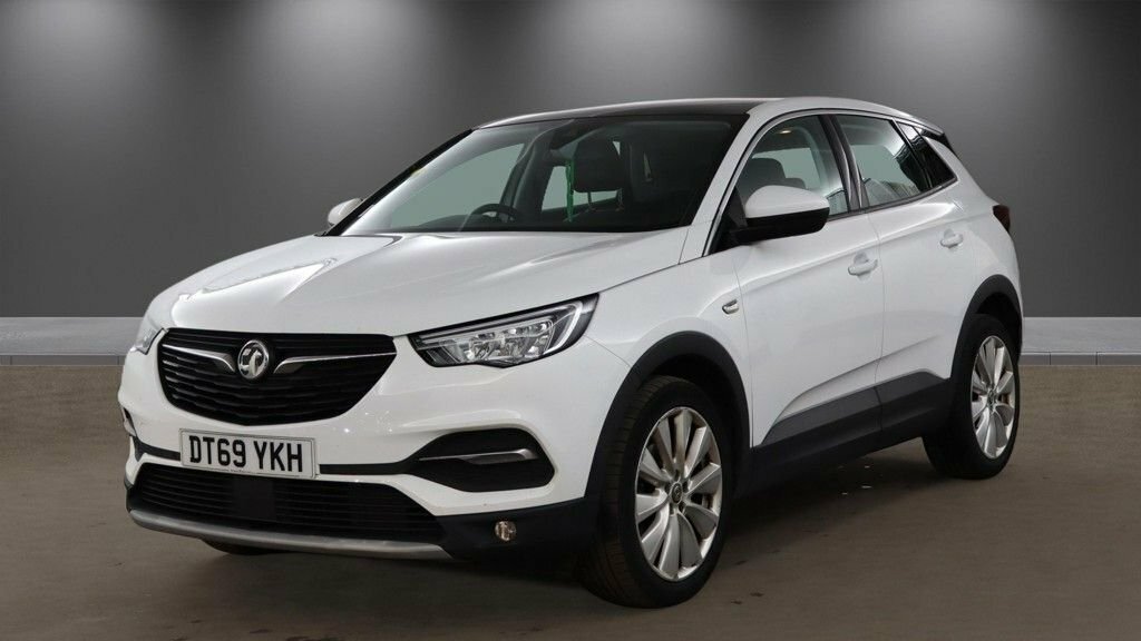 Vauxhall Grandland X 1.2L Elite Nav White #2