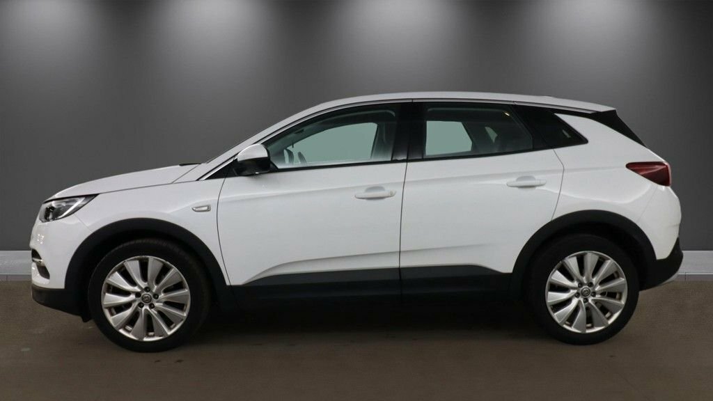 Vauxhall Grandland X 1.2L Elite Nav White #6