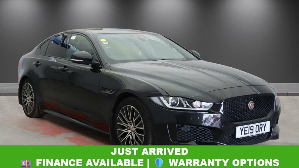 Jaguar XE 2L Landmark Black