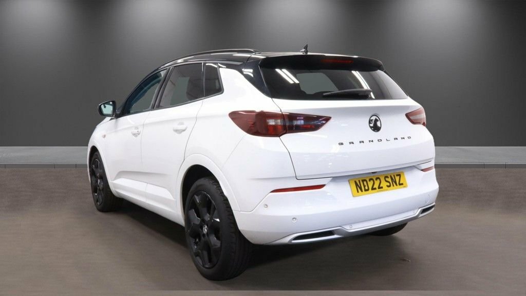 Vauxhall Grandland 1.2L Ultimate White #3