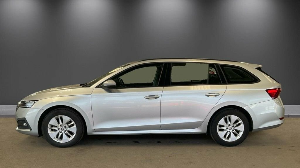 Skoda Octavia 2L Se Technology Silver #6