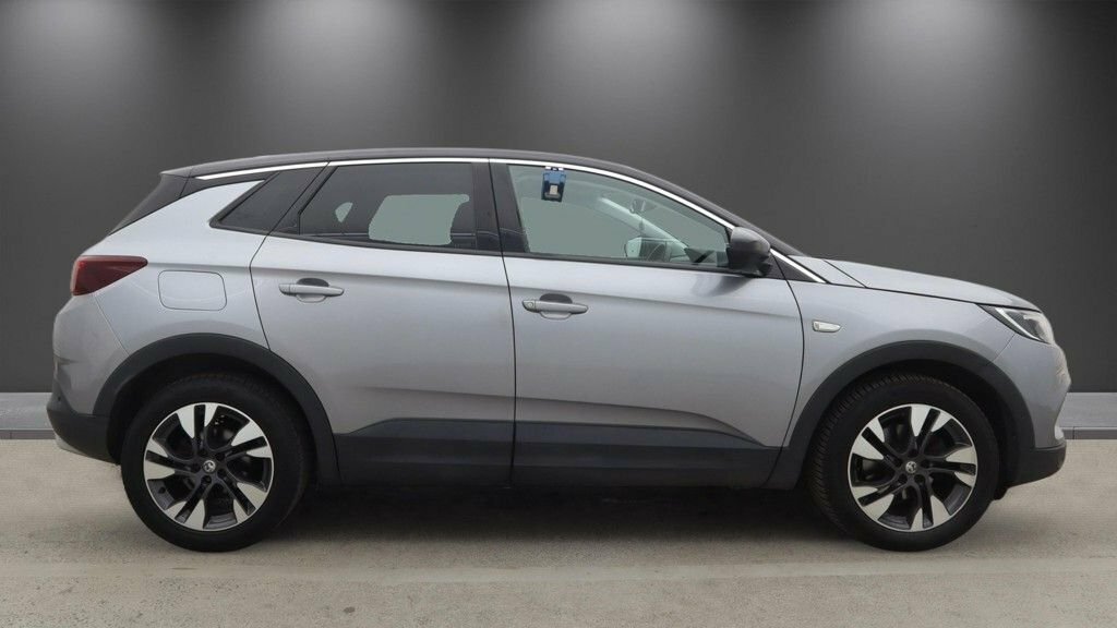 Vauxhall Grandland X 1.2L Sri Nav Grey #4