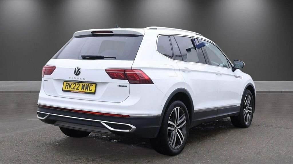 Volkswagen Tiguan Allspace 2L Elegance White #4