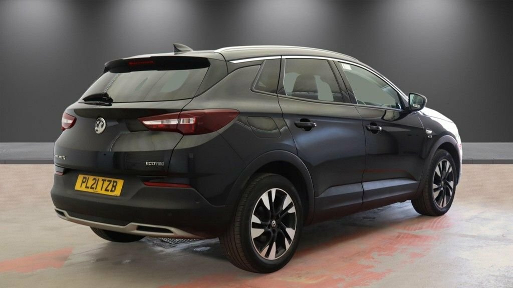 Vauxhall Grandland X 1.2L Griffin Edition Black #4