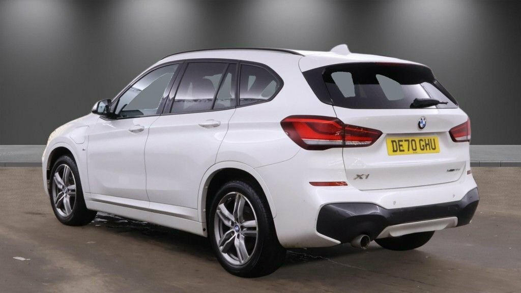 BMW X1 1.5L M Sport White #3