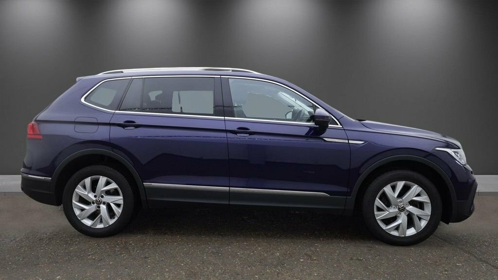 Volkswagen Tiguan Allspace 1.5L Life Blue #5