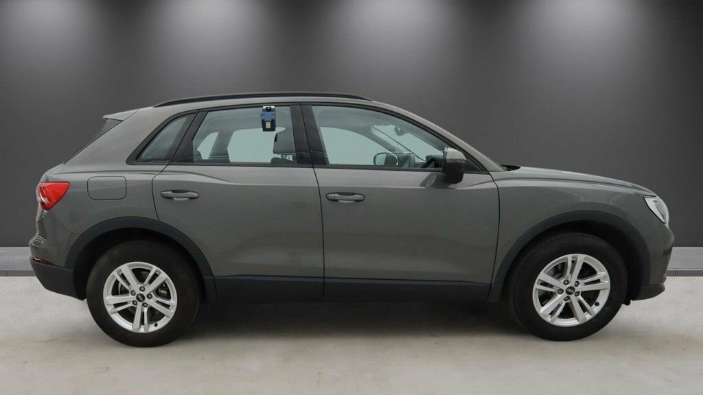 Audi Q3 1.4L Technik Grey #5