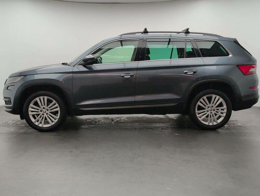 Skoda Kodiaq 1.5 Kodiaq Se L Tsi Grey #4