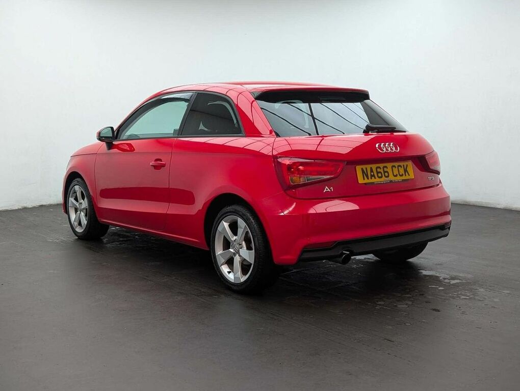 Audi A1 1.0 A1 Sport Tfsi NA66CCK Red #5