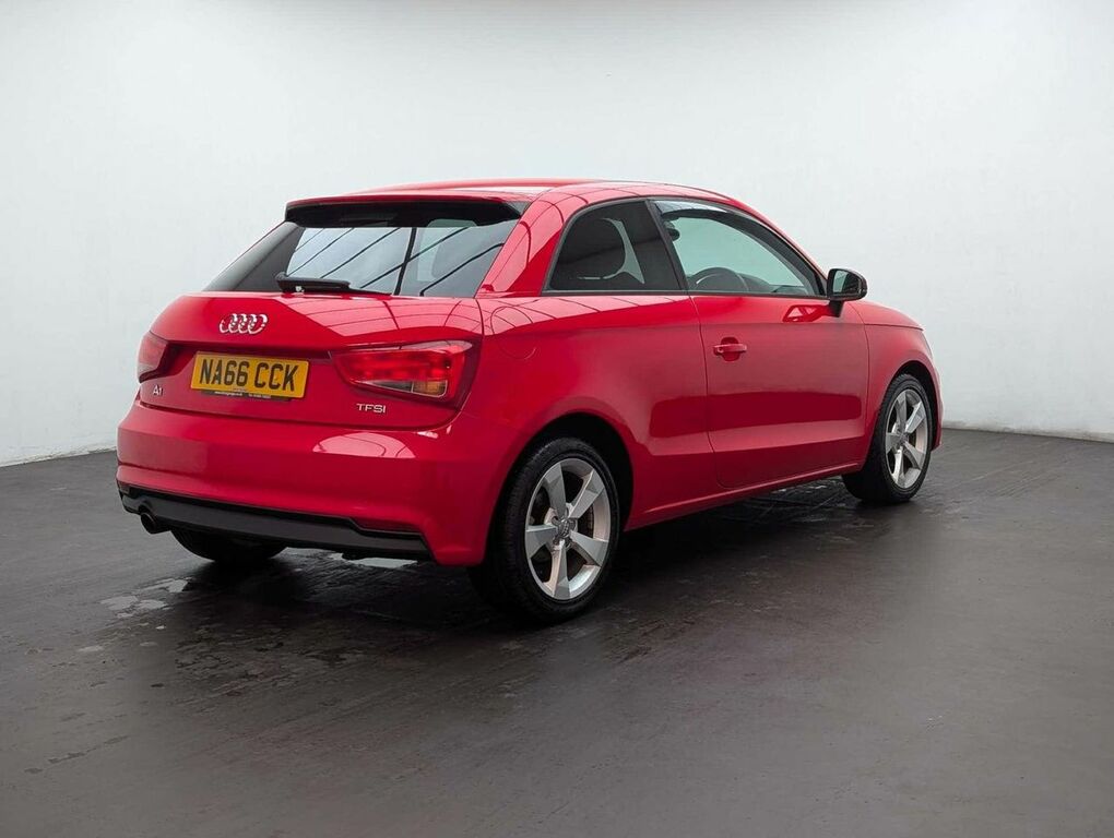 Audi A1 1.0 A1 Sport Tfsi NA66CCK Red #3