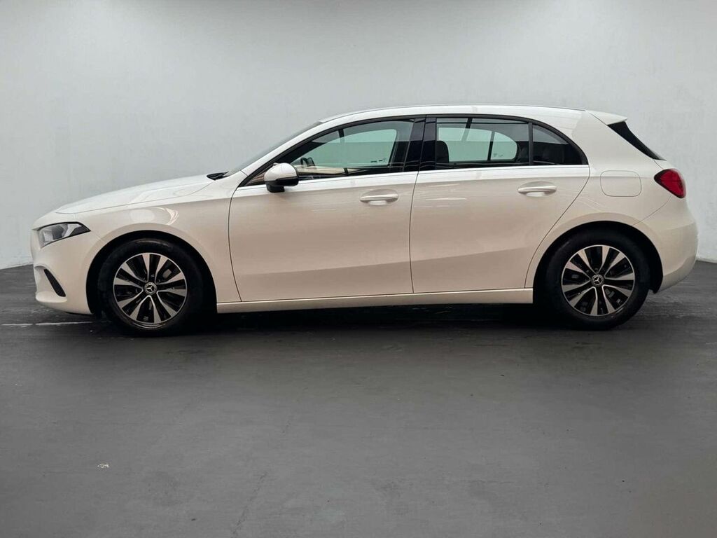 Mercedes-Benz A Class 1.3 A 180 Se LL71GFV White #5