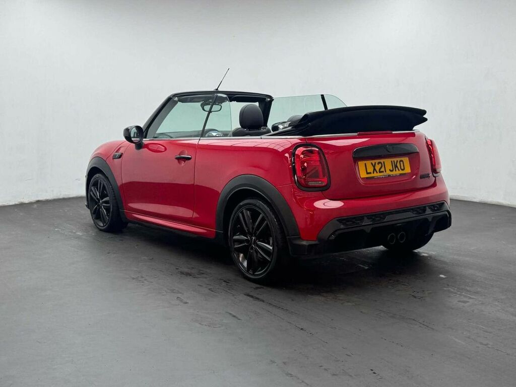 Mini Convertible 2.0 Cooper S Sport LX21JKO Red #6