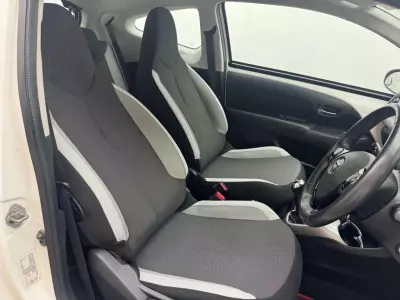 Toyota Aygo X Aygo X-cite 2 Vvt-i #26