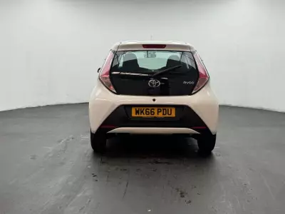 Toyota Aygo X Aygo X-cite 2 Vvt-i #8