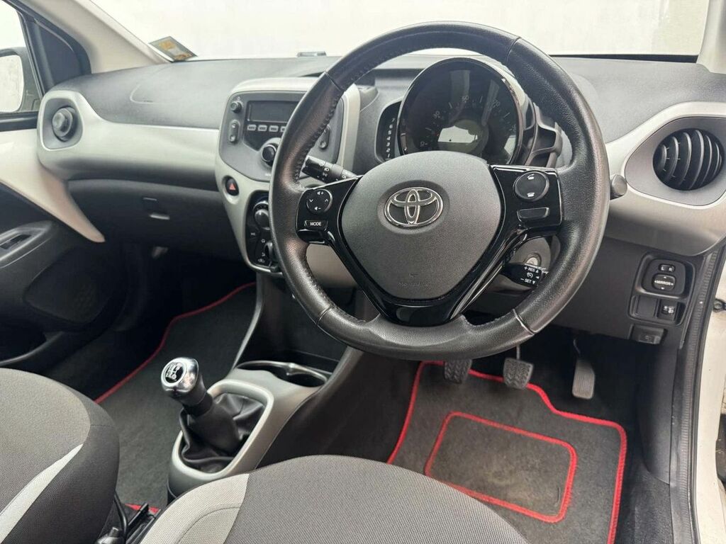 Toyota Aygo X 1.0 Aygo X-play Vvt-i Grey #21