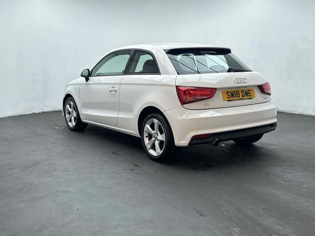Audi A1 1.0 A1 Sport Tfsi SW18DWE White #6