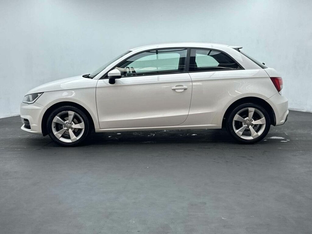 Audi A1 1.0 A1 Sport Tfsi SW18DWE White #5