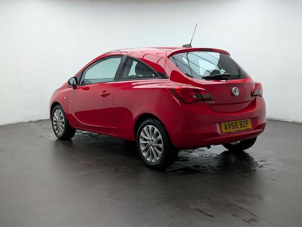 Vauxhall Corsa 1.4 Corsa Se Nav AV68BZP Red #6