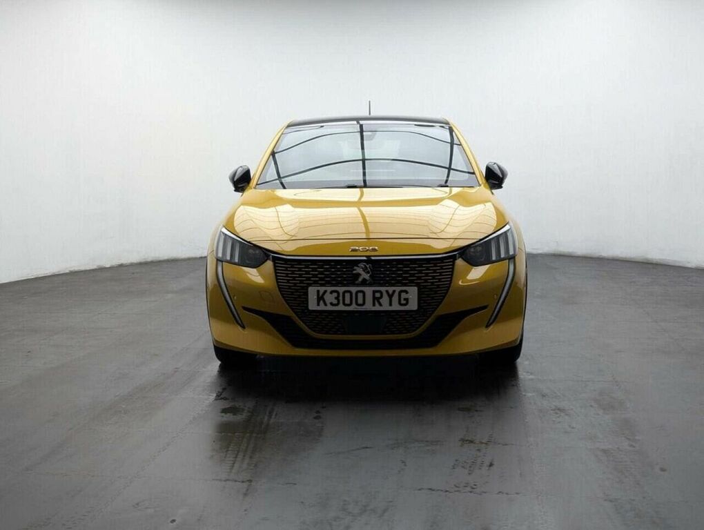 Peugeot e-208 50Kwh Gt Premium Hatchback 136 Yellow #3