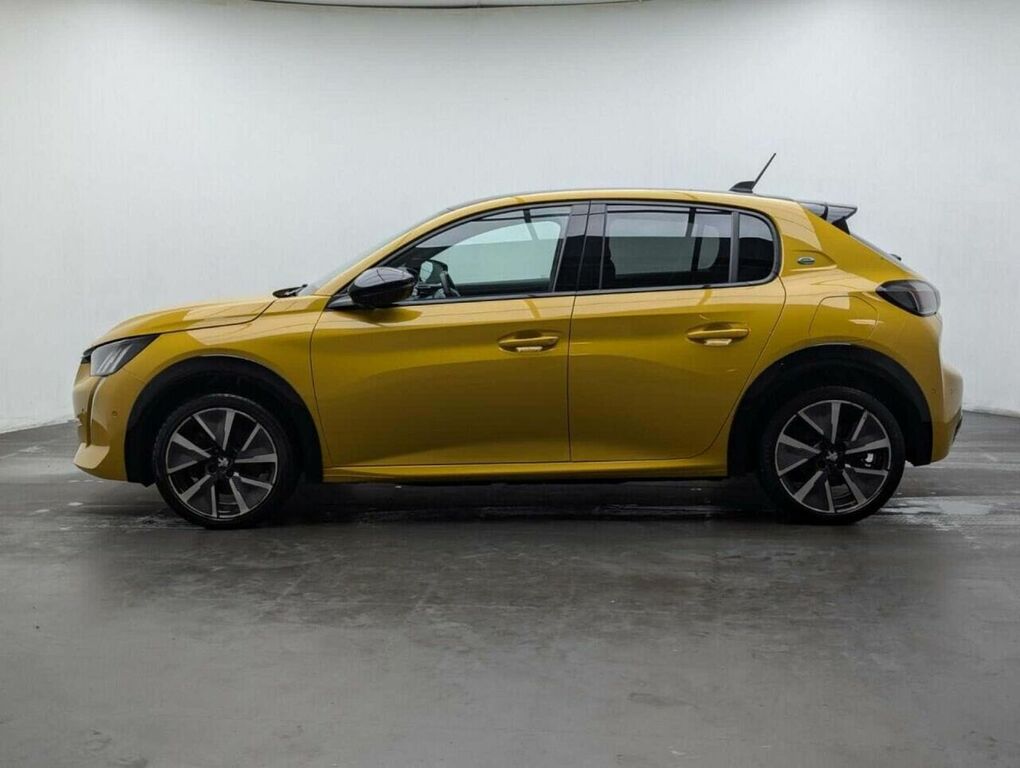Peugeot e-208 50Kwh Gt Premium Hatchback 136 Yellow #5