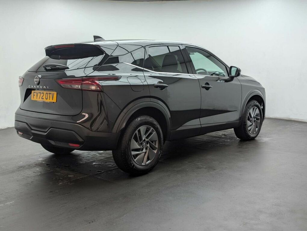 Nissan Qashqai 1.3 Qashqai Acenta Premium Dig-t Mhev Cvt FY72OTV Black #6