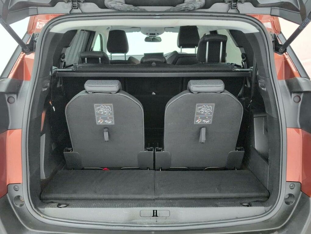 Peugeot 5008 1.2 Puretech Allure Premium Eat8 Red #24