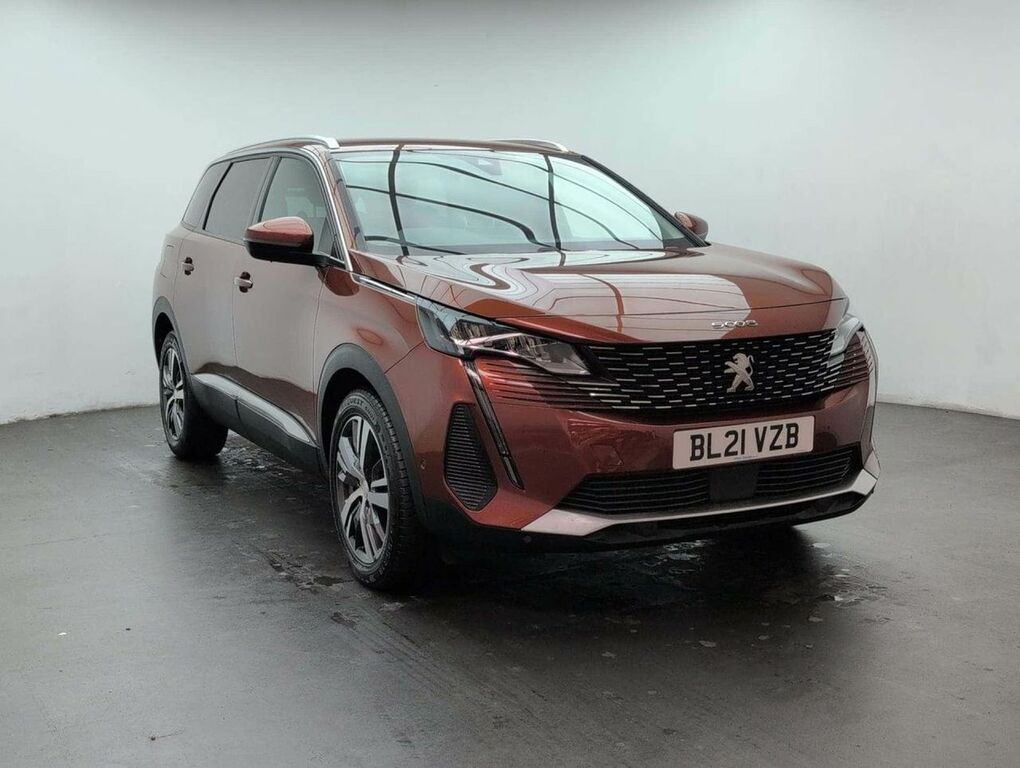 Peugeot 5008 1.2 Puretech Allure Premium Eat8 Red #2