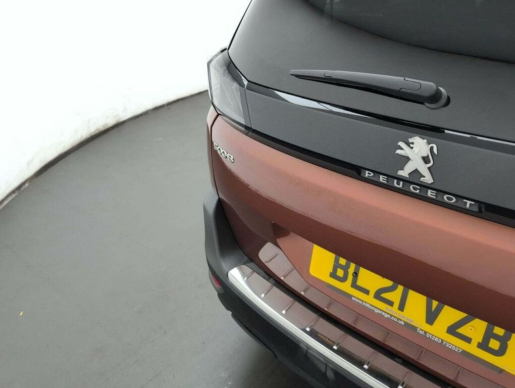 Peugeot 5008 1.2 Puretech Allure Premium Eat8 Red #23
