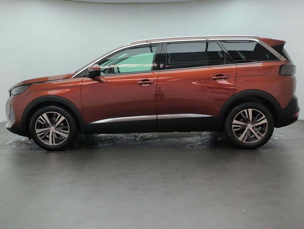 Peugeot 5008 1.2 Puretech Allure Premium Eat8 Red #5