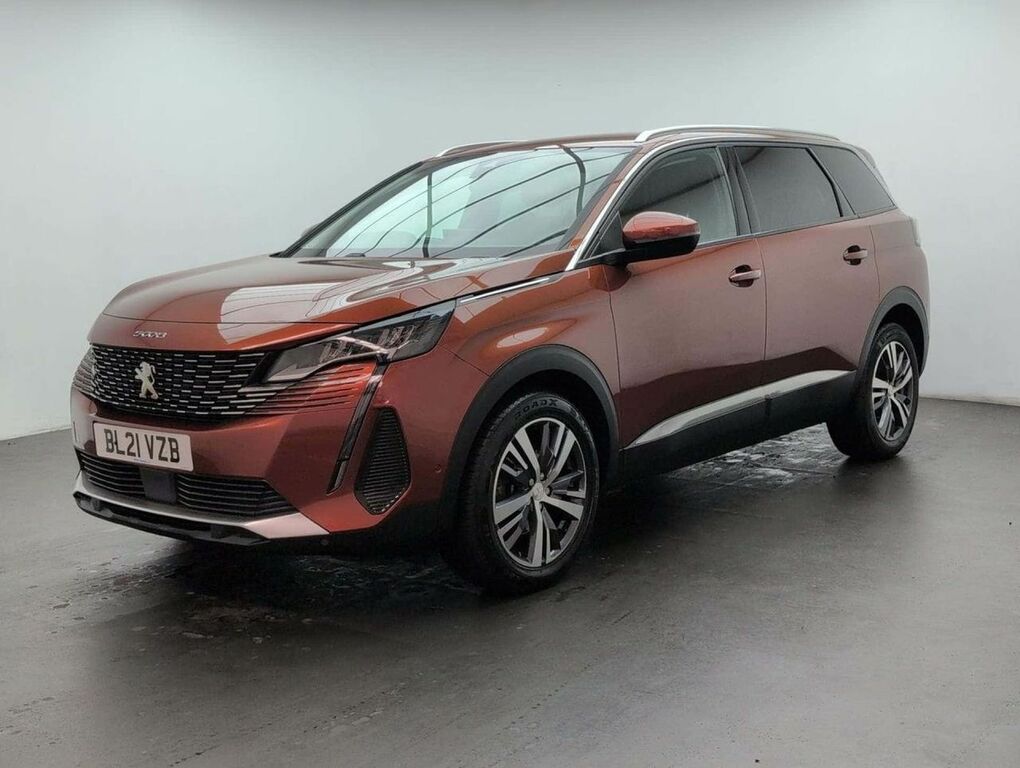 Peugeot 5008 1.2 Puretech Allure Premium Eat8 Red #4