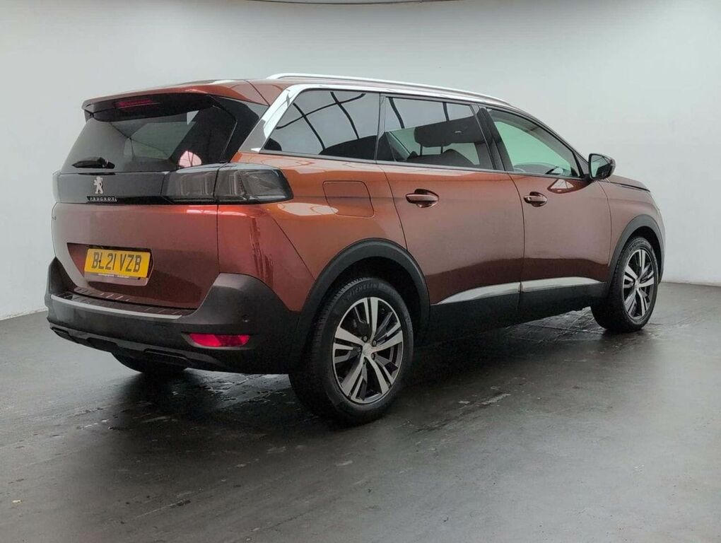 Peugeot 5008 1.2 Puretech Allure Premium Eat8 Red #8