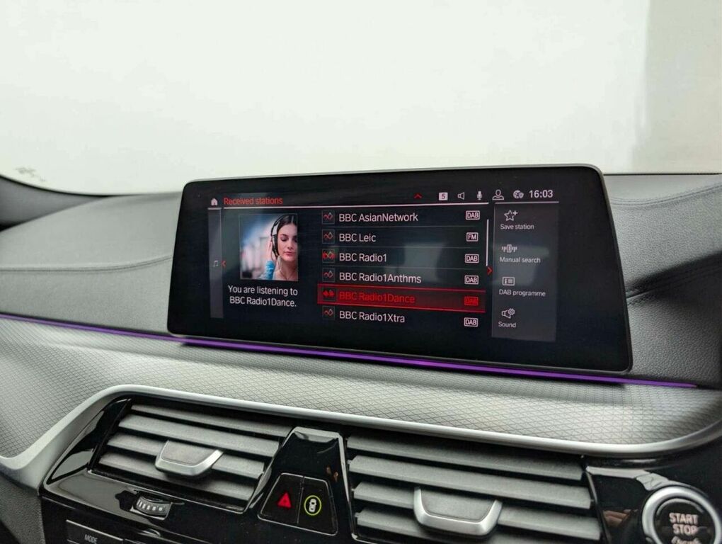 BMW 5 Series 2.0 520D Mht Se Saloon Hybrid Steptroni Blue #17