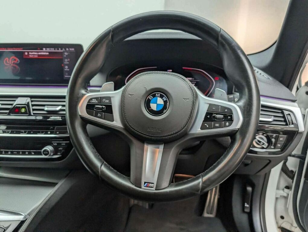 BMW 5 Series 2.0 520D Mht Se Saloon Hybrid Steptroni Blue #28