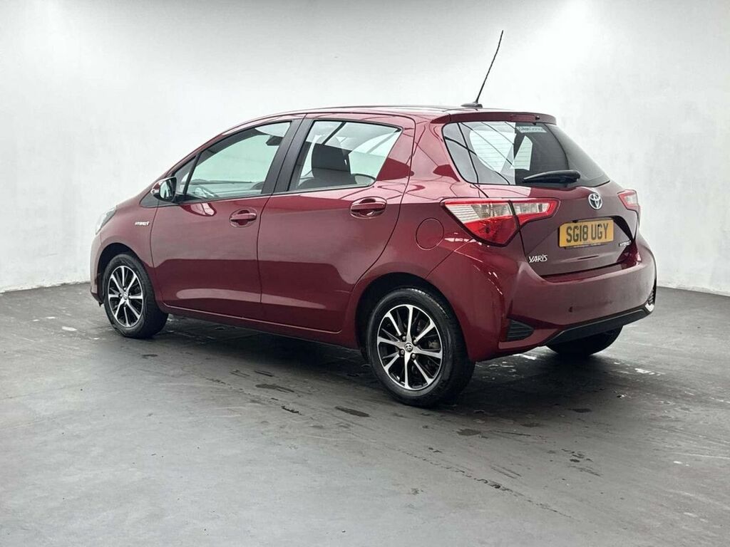 Toyota Yaris 1.5 Yaris Icon Tech Vvt-i Hev Cvt Red #5