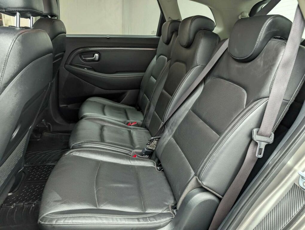 Kia Carens 1.6 Gdi 2 Mpv Euro 6 Ss 133 Black #19
