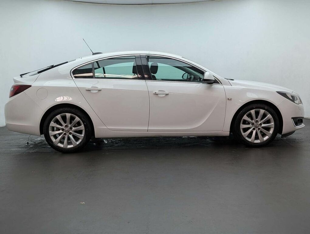 Vauxhall Insignia 1.6 Cdti Ecoflex Elite Hatchback White #4