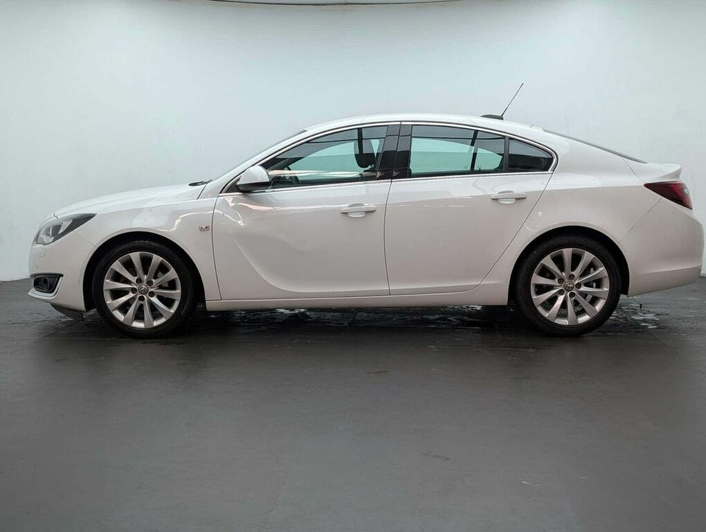 Vauxhall Insignia 1.6 Cdti Ecoflex Elite Hatchback White #3