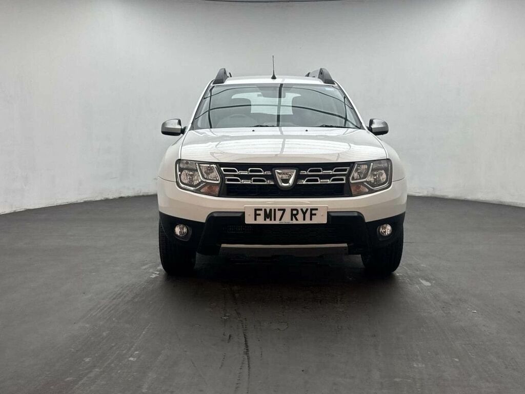 Dacia Duster 1.2 Duster Laureate Tce 4X2 White #3