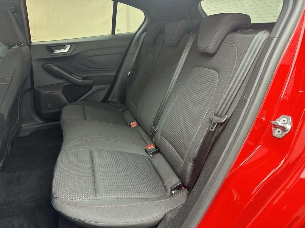 Ford Focus Estate 1.0T 125Ps Ecoboost Zetec Estate 201919 White #23