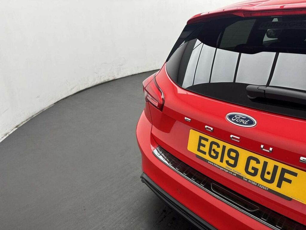 Ford Focus Estate 1.0T 125Ps Ecoboost Zetec Estate 201919 White #20