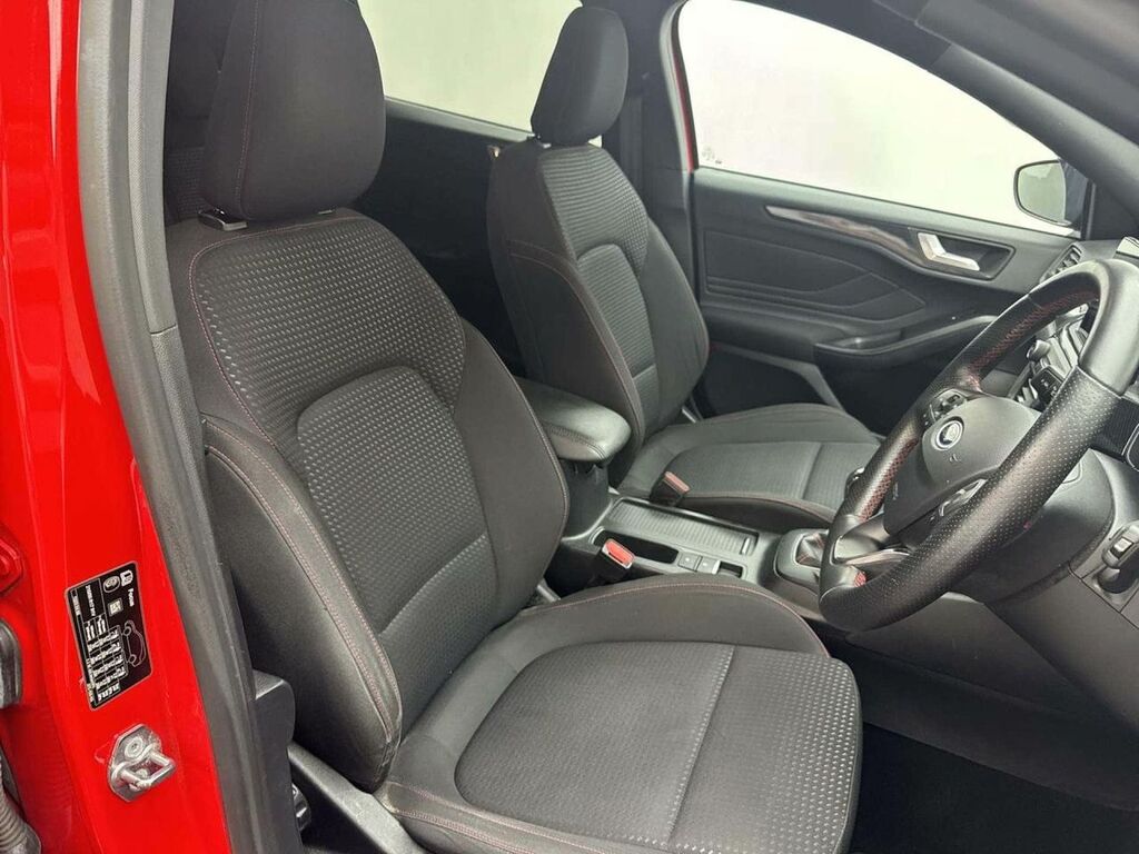 Ford Focus Estate 1.0T 125Ps Ecoboost Zetec Estate 201919 White #10