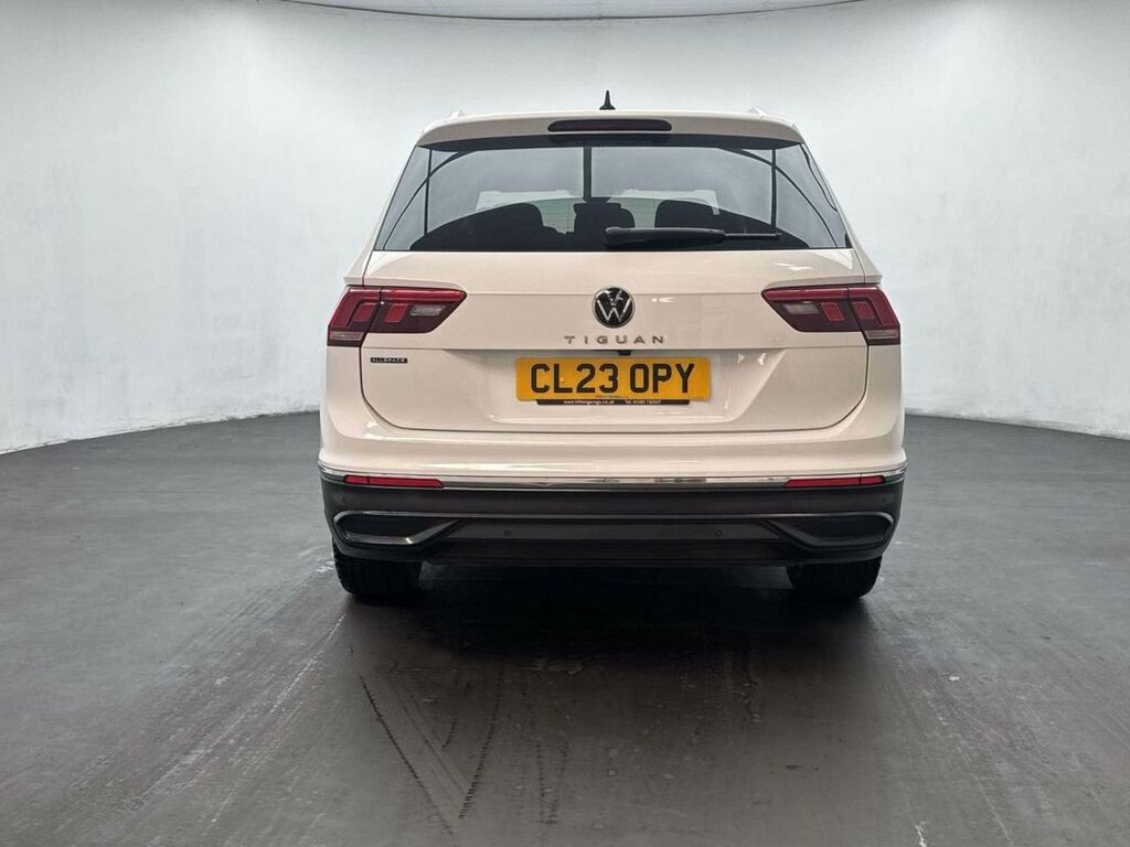 Volkswagen Tiguan Allspace 1.5 Tiguan Allspace Life Tsi White #6