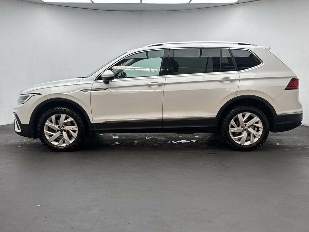 Volkswagen Tiguan Allspace 1.5 Tiguan Allspace Life Tsi White #4
