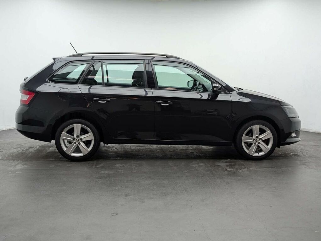 Skoda Fabia Hatchback Blue #9