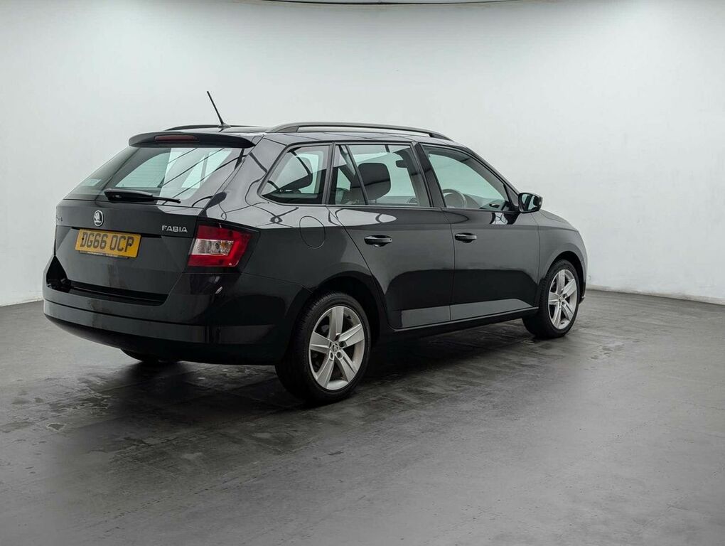 Skoda Fabia Hatchback Blue #8