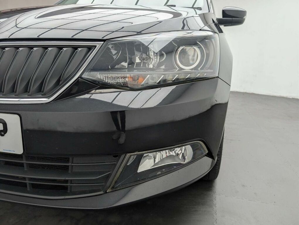 Skoda Fabia Hatchback Blue #13
