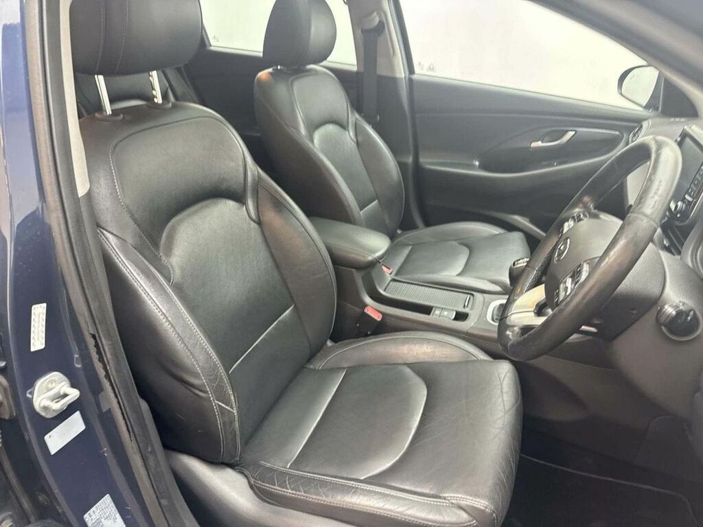 Hyundai I30  Black #12